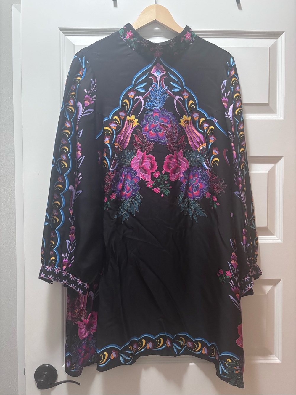 Johnny Was Jade Black Floral Embroidered Tunic Dress